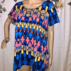 Lula Roe patterned short sleeve tee